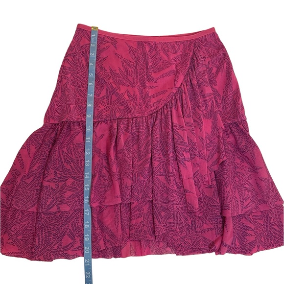Diane Von Furstenburg Pink Paloma Wrap Effect Skirt in Medium. - Picture 13 of 13